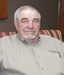 Gary Moses sitting