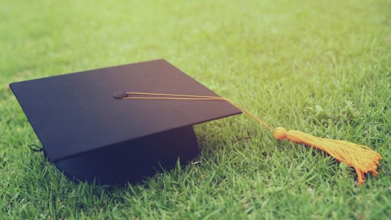Grad cap
