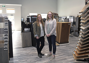 Shelly's passion lies with window coverings and has been in the industry for over 20 years.
