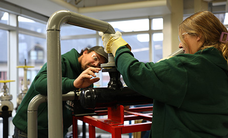 Steamfitter pipefitter apprentices